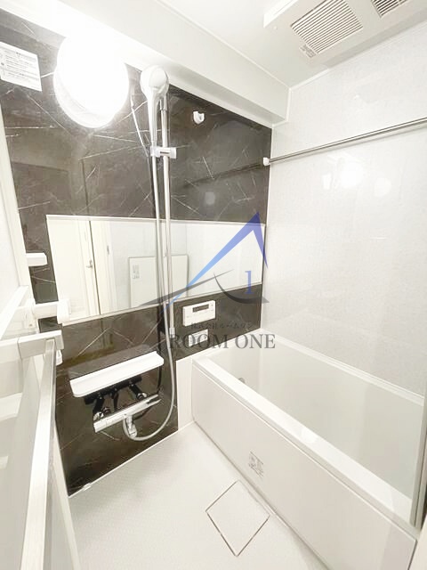 バス・シャワールーム　お風呂です。