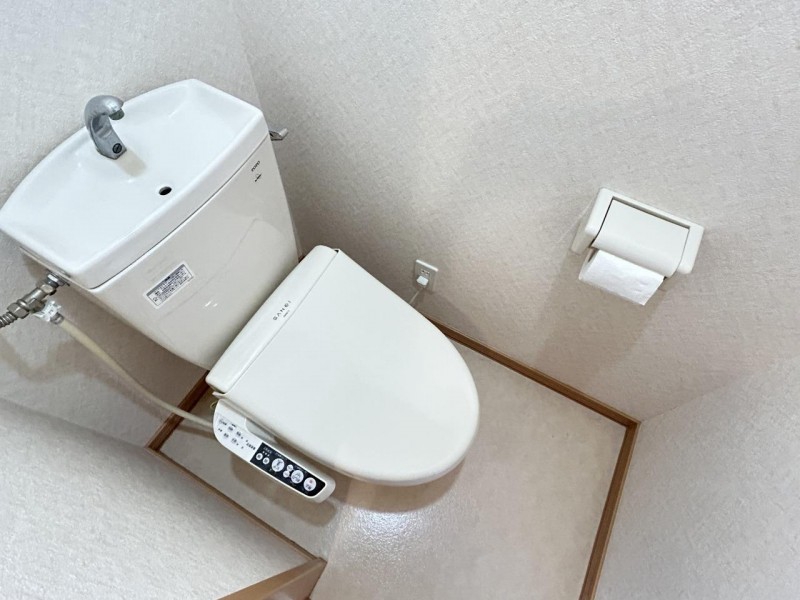 トイレ　トイレ