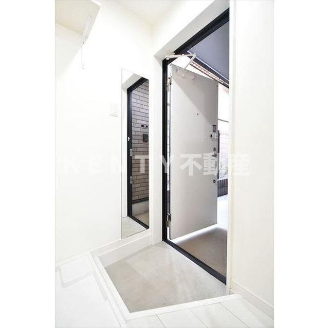 玄関　落ち着いた玄関です