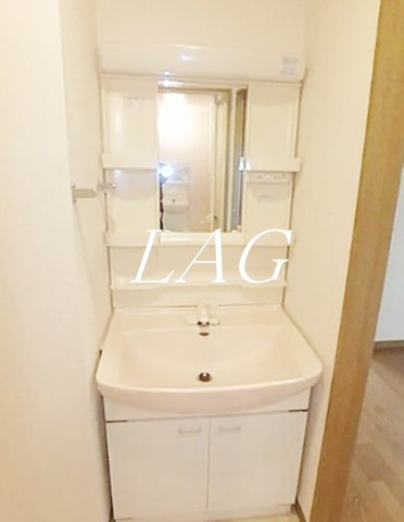 洗面設備　独立洗面台です。