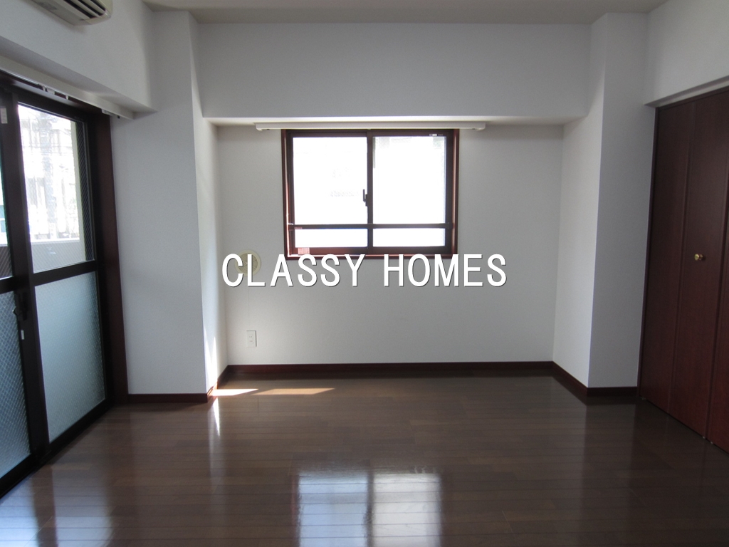 居室・リビング　2003年竣工　分譲賃貸マンション：居室