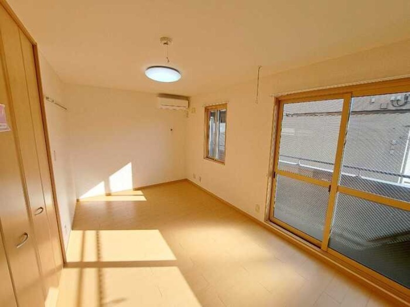 居室・リビング　図面と現状に相違がある場合には現状を優先