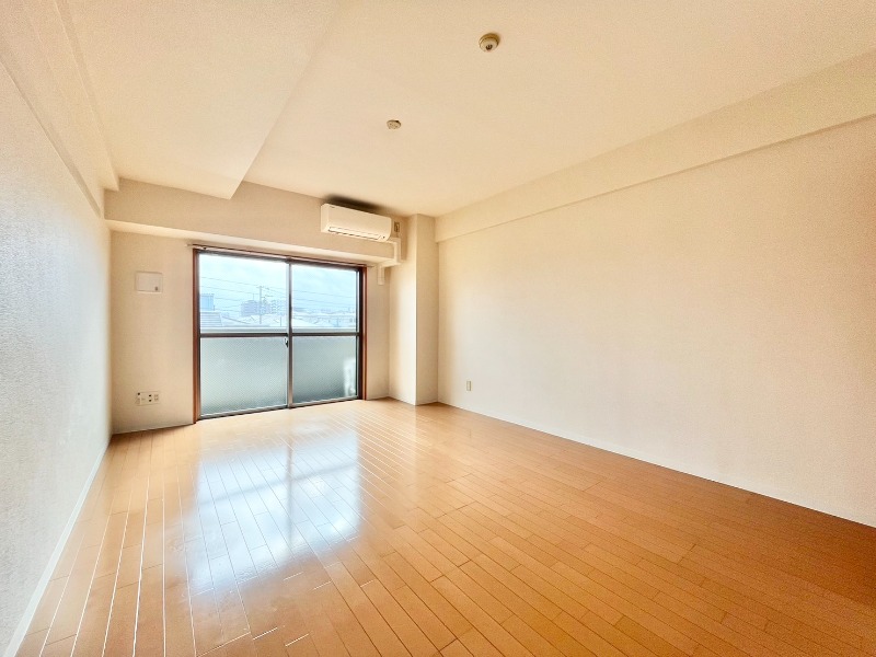 居室・リビング　※以下別部屋参照、現状を湯煎します※