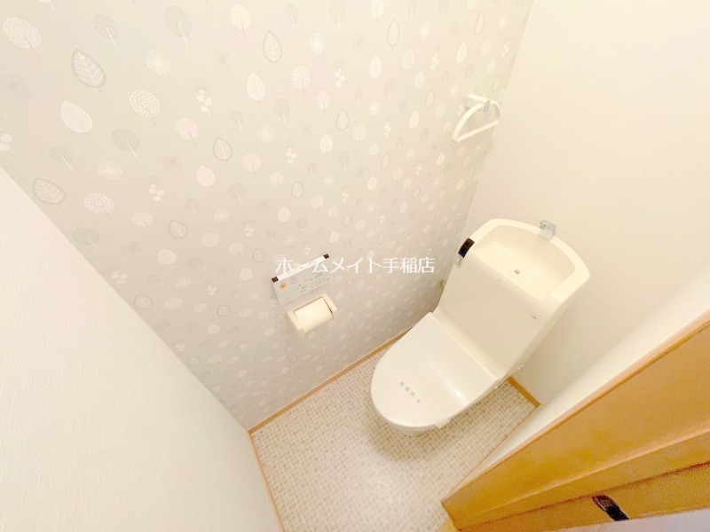 トイレ　ウォシュレット付き♪