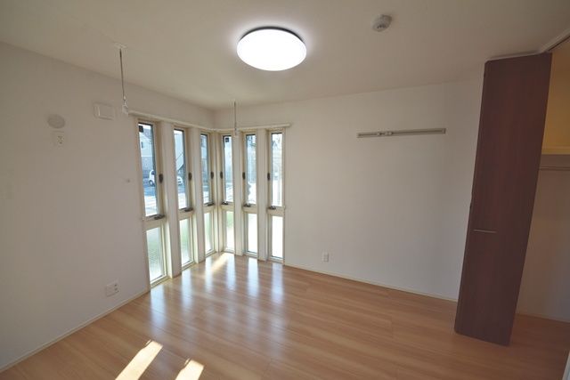 居室・リビング　★フローリング★