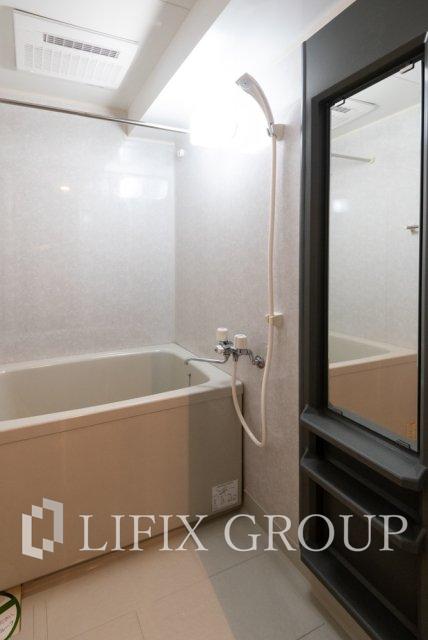 バス・シャワールーム　風呂