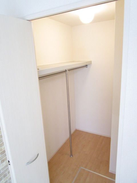 収納　★ウォークインクローゼット★