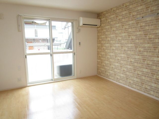 居室・リビング　★明るい洋室★