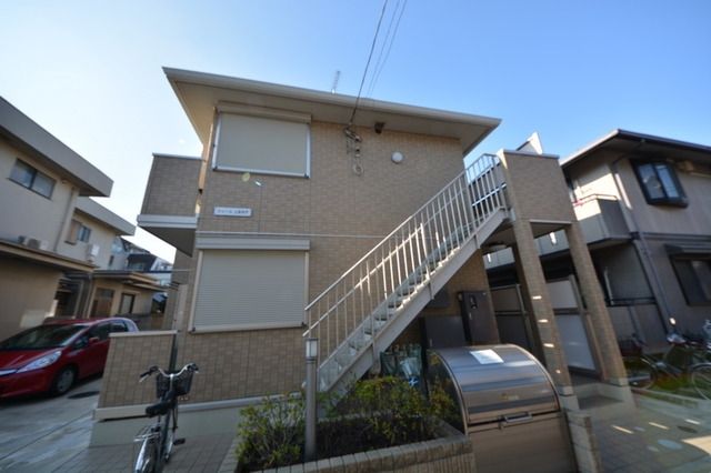 建物外観　★嬉しい駅徒歩４分★