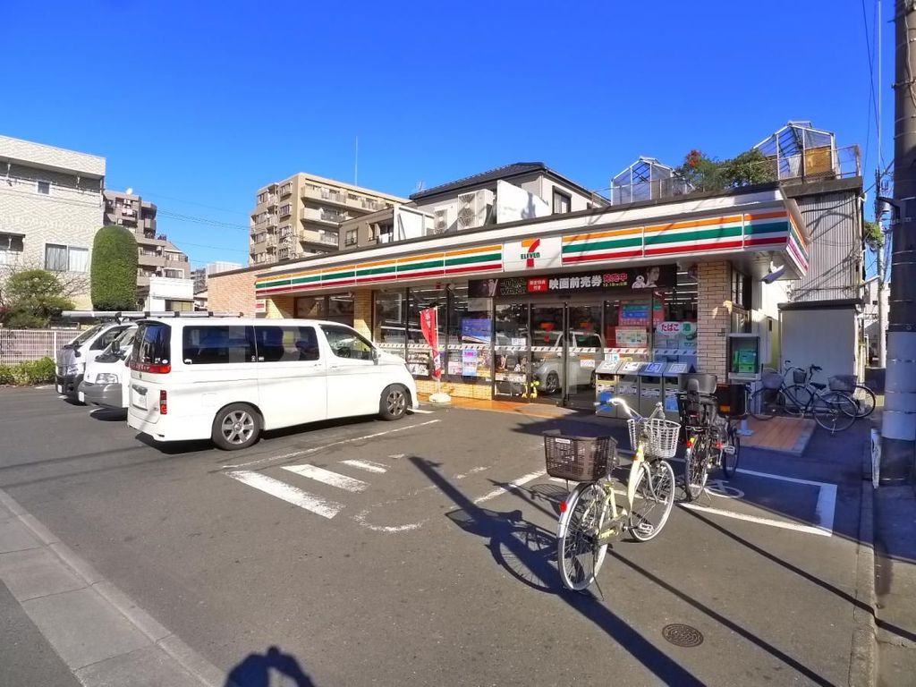 コンビニ　セブンイレブン足立梅田2丁目店（コンビニ）まで190m