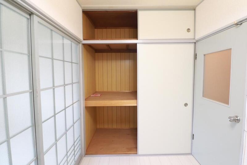 収納　収納たっぷりのお部屋、荷物が多くても安心ですね