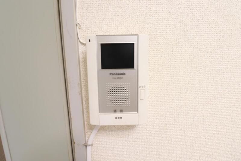 セキュリティ　もしもし、来客の確認は必ずしてからドアを開けてくださいね