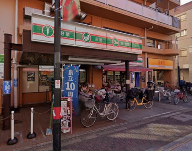 コンビニ　ローソンストア100北小岩六丁目店（コンビニ）まで242m