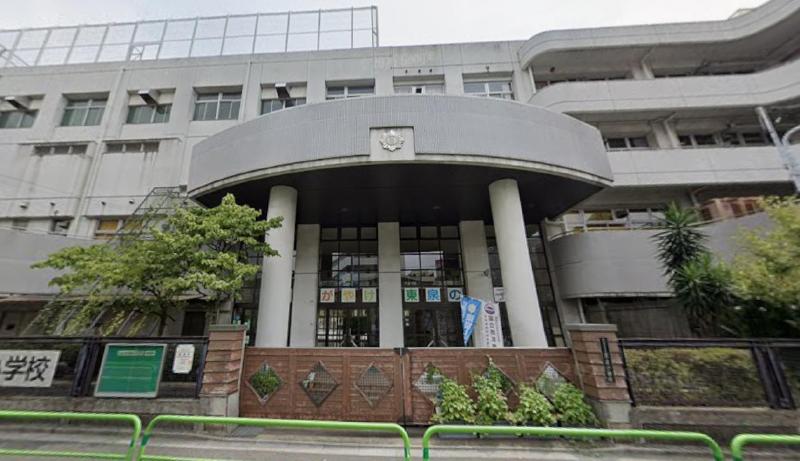 小学校　台東区立東泉小学校（小学校）まで350m