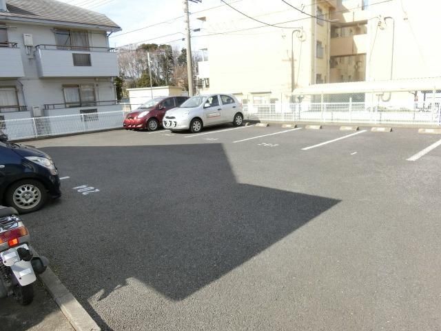 駐車場　専用駐車場
