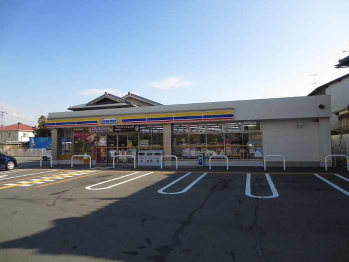 コンビニ　ミニストップ 八幡中央店（コンビニ）まで499m
