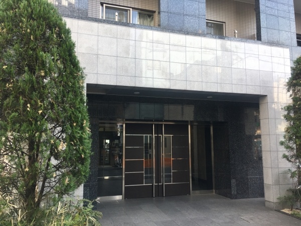 エントランス　毎日通るエントランスはこのようになっています
