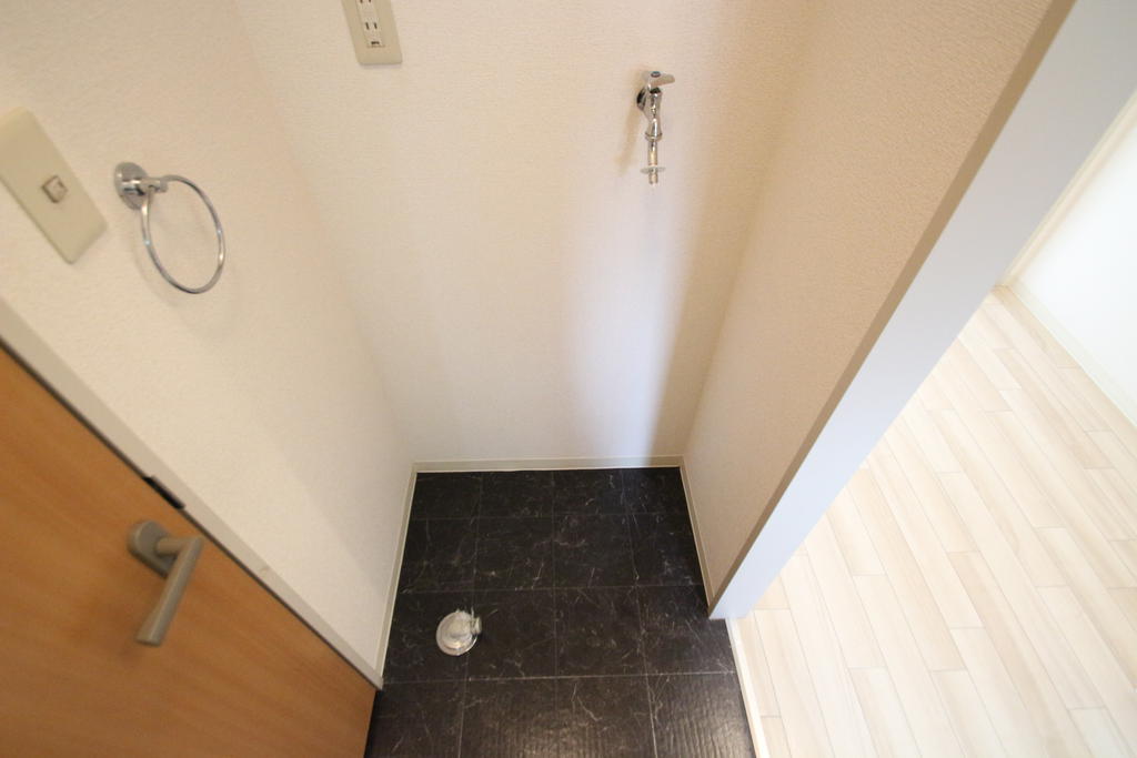 その他　同建物別号室　広い！脱衣場で！お洗濯らくらく！