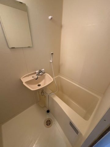 バス・シャワールーム　参考写真