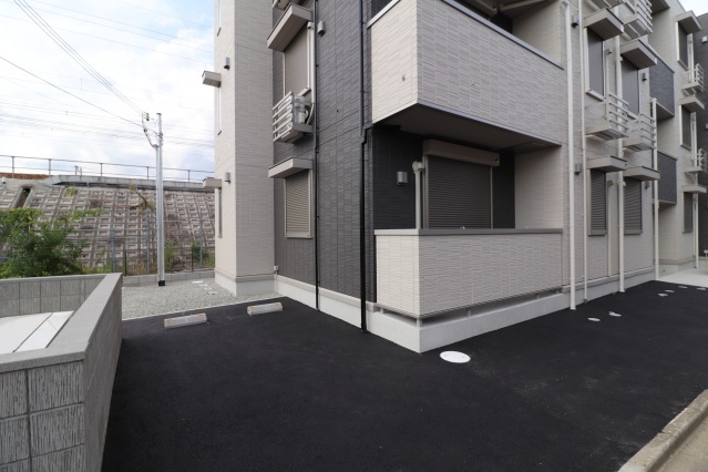 駐車場　駐車場