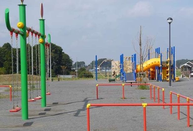 公園　長田土地区画整理地内公園（公園）まで230m