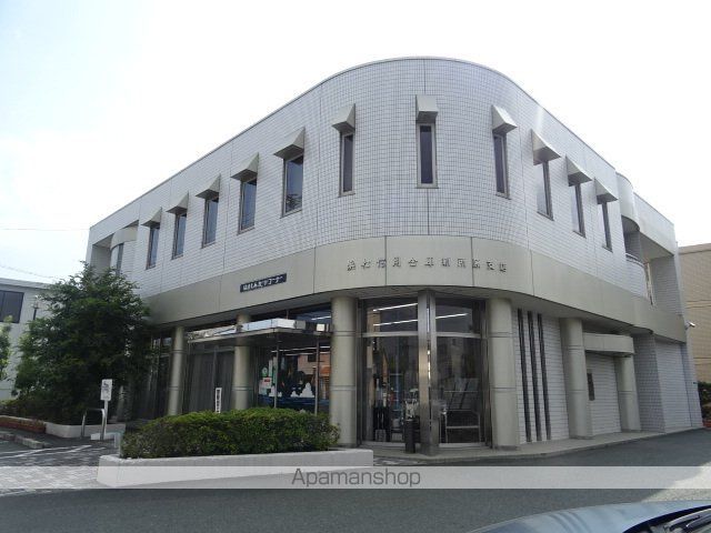 銀行　浜松いわた信用金庫 新所原支店（銀行）まで688m