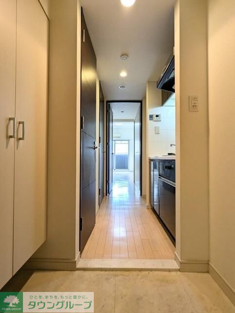 エスライズ本町東の玄関写真