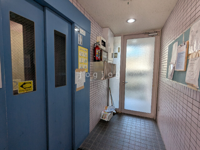 ロビー