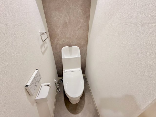 クリエオーレ新堂IIのトイレ写真