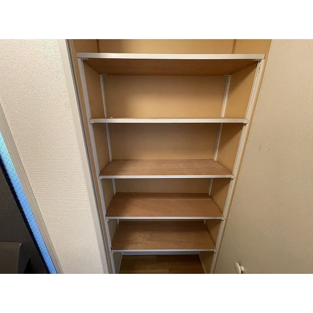 収納　玄関横収納