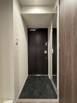 プレサンス名古屋ルクソリアの玄関写真