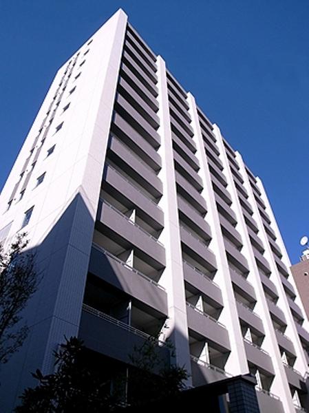 東京メトロ千代田線 代々木公園駅 徒歩2分 築18年