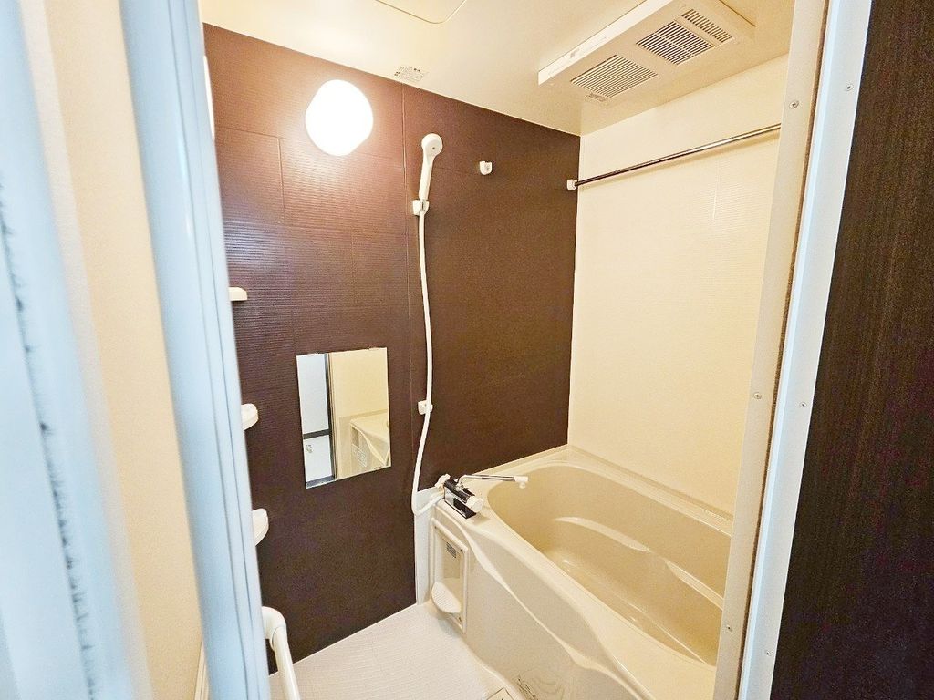 フジパレス新深江VIII番館の風呂写真