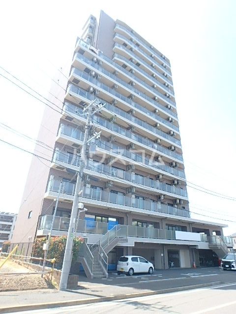 松戸市東松戸のマンションの建物外観