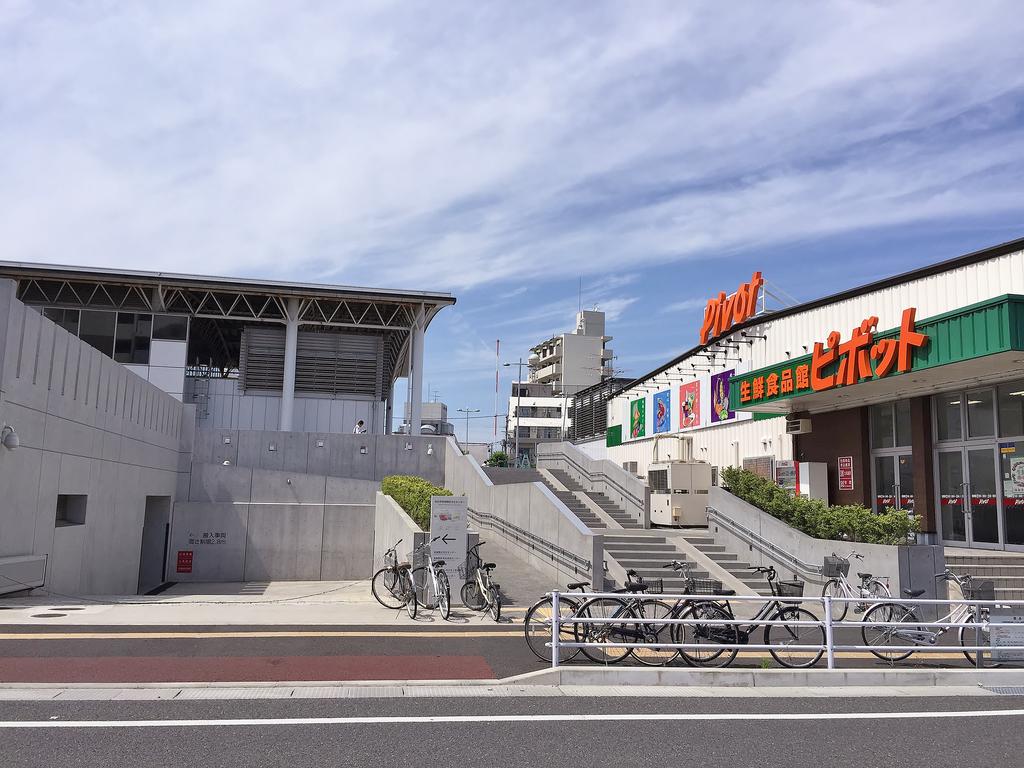 【仙台市宮城野区銀杏町のアパートの図書館】