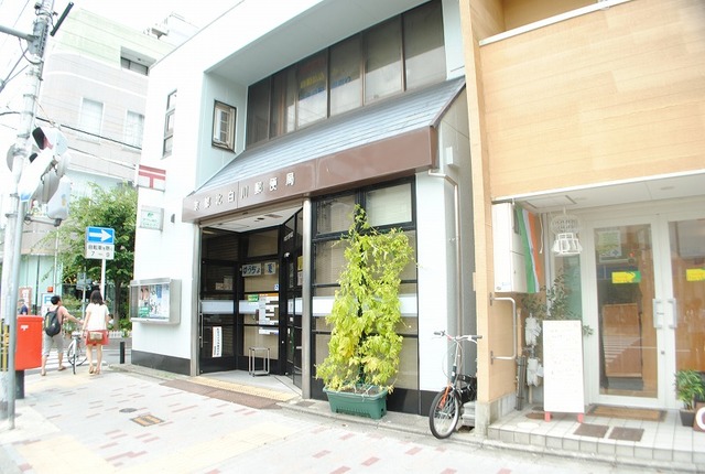 【THE GARNET SUITE RESIDENCE 京大前EASTの郵便局】