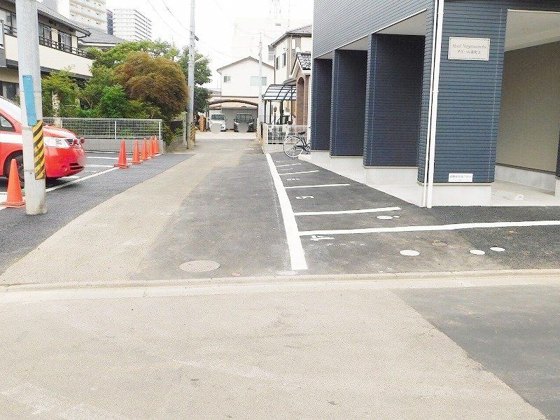 【Ａｚｕｌ長町IIの駐車場】