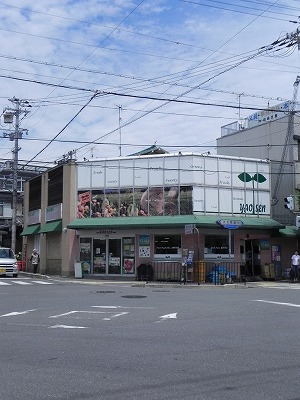 【京都市左京区聖護院山王町のマンションのスーパー】