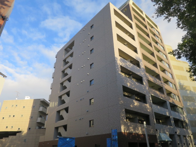 ParkTerrace in 大手町の建物外観