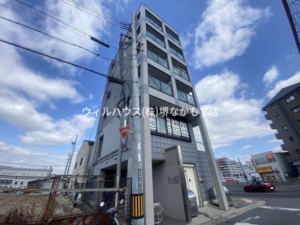 カルム新金岡の建物外観