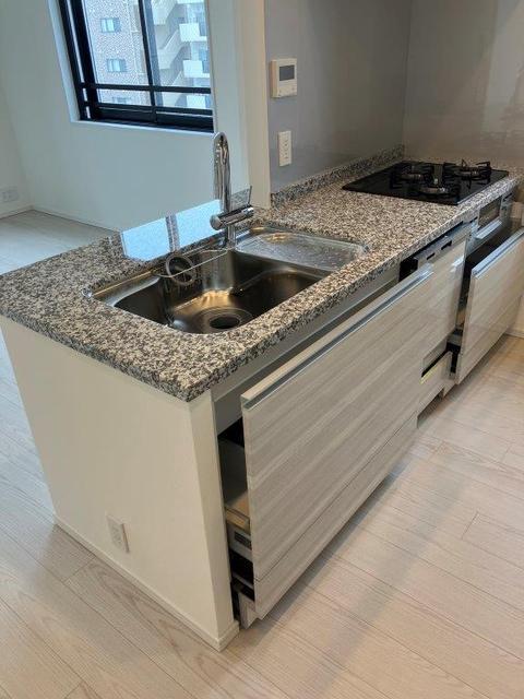 キッチン　ディスポーザー・食器洗浄乾燥機付