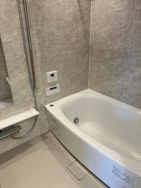 バス・シャワールーム　浴室乾燥機・追焚機能付