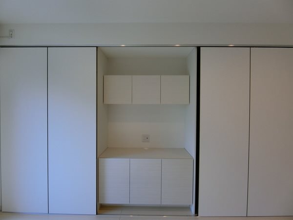 収納　お部屋を広くお使いいただけます。