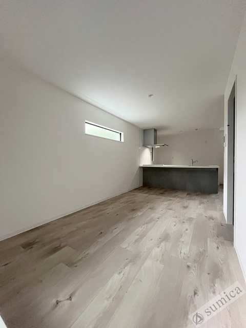 居室・リビング　使い勝手のいいリビングですね♪♪