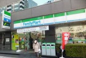 コンビニ　ファミリーマート新川中央大橋店（コンビニ）まで96m