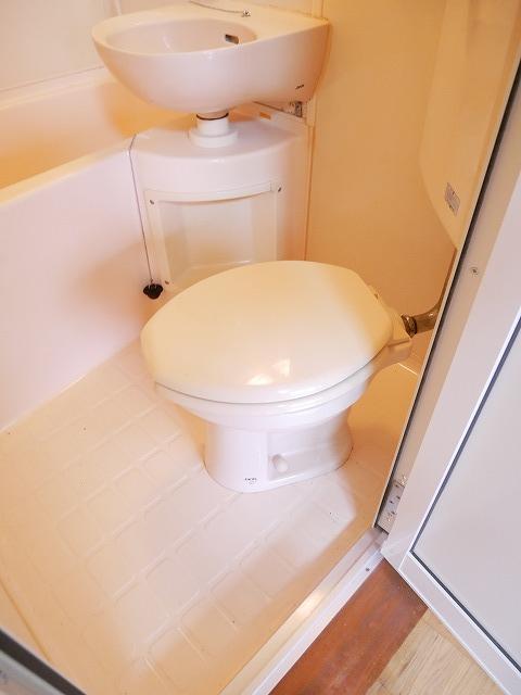 トイレ　トイレ