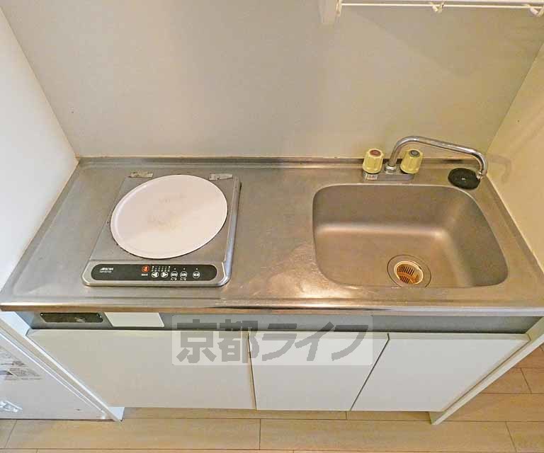 キッチン　キッチンです。