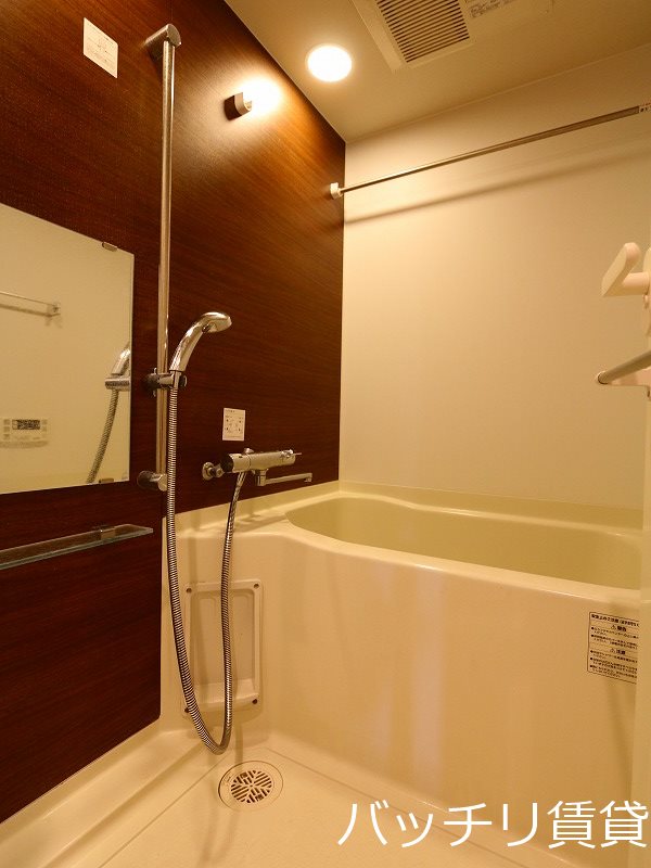 バス・シャワールーム　別号室イメージの為、現状を優先致します