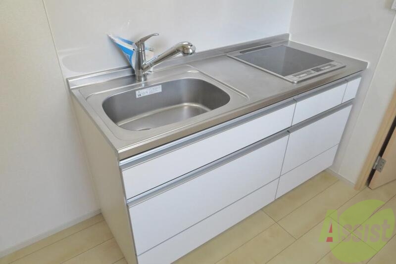 キッチン　ＩＨキッチンヒーター付きキッチンでオシャレな料理も出来そう？