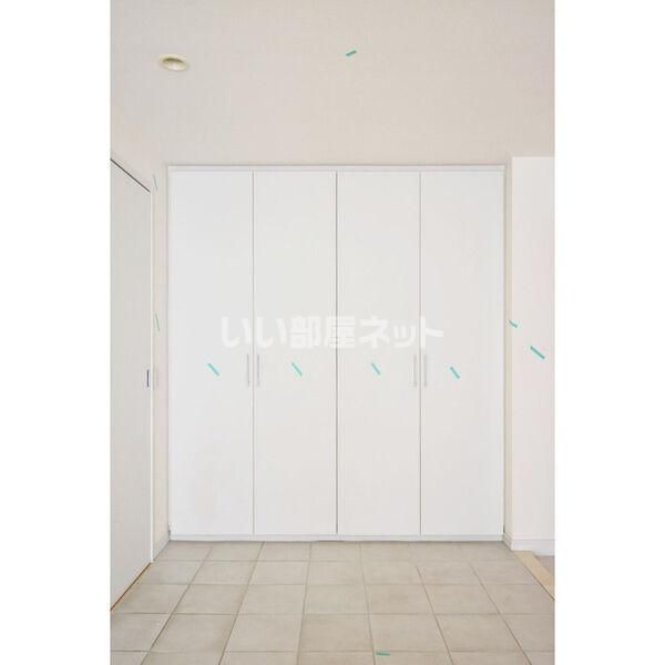 LaSante葵の玄関写真